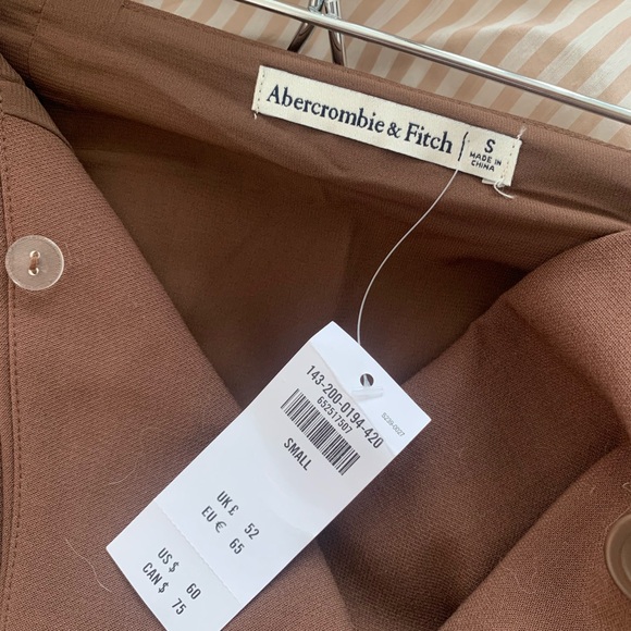 Abercrombie brown button skirt - Picture 2 of 3